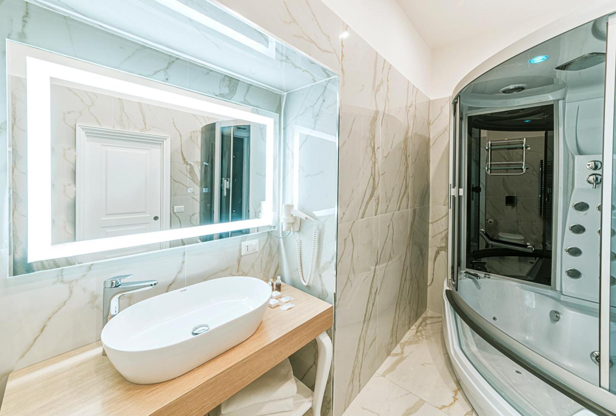 Gentile Suite & Spa Vomero Naples Exterior photo