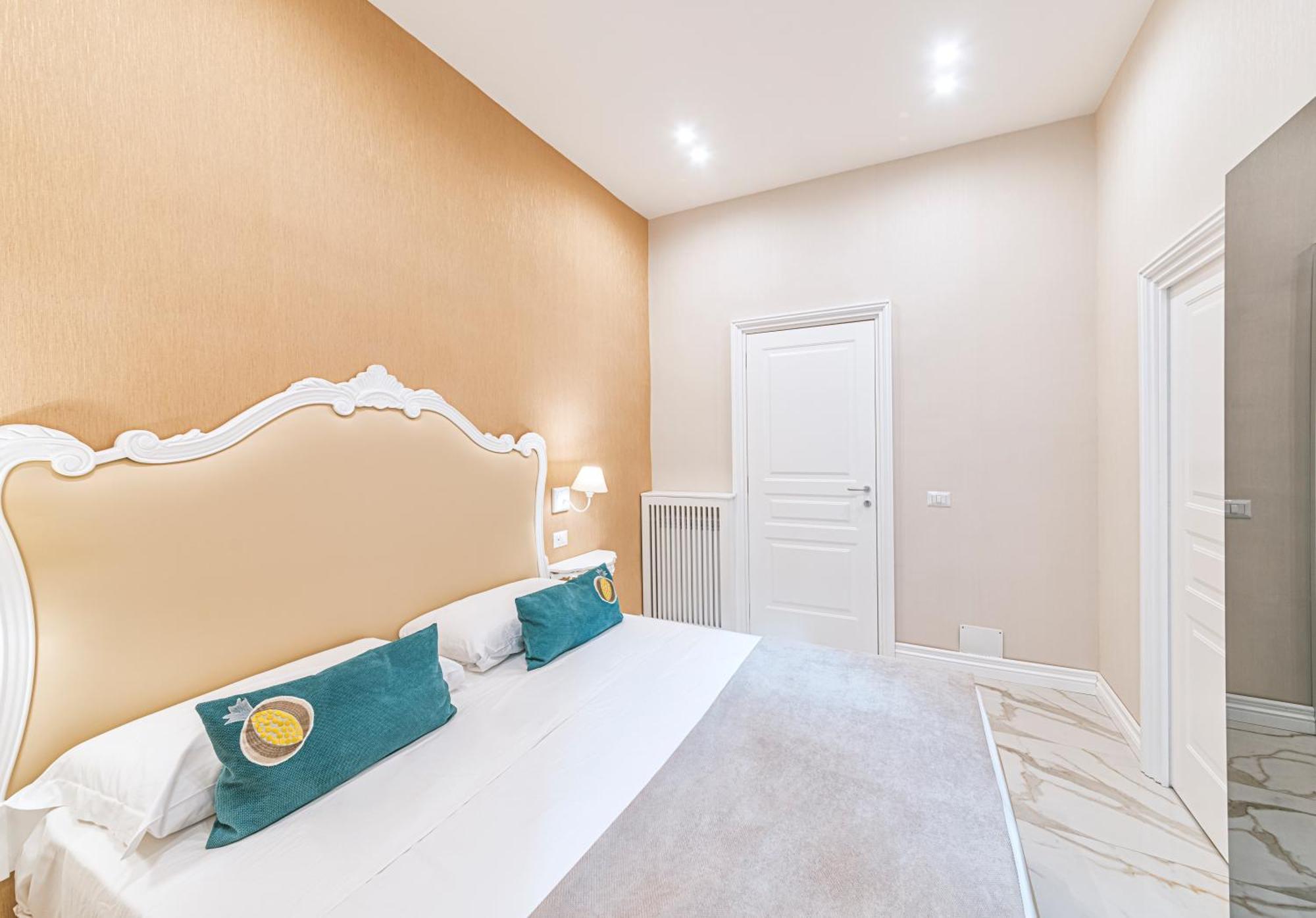 Gentile Suite & Spa Vomero Naples Exterior photo